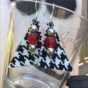 💐Houndstooth earrings💐